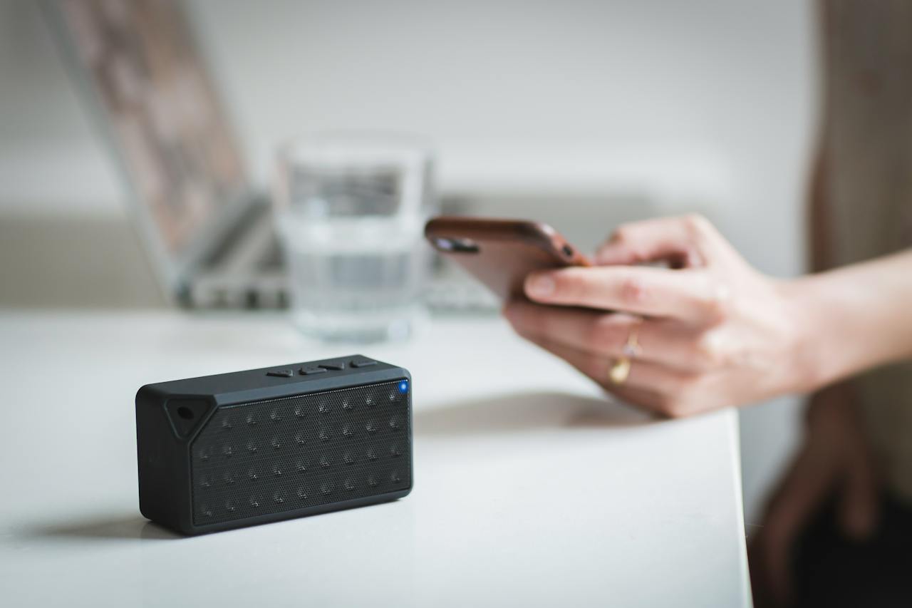 The growth of the Wi-Fi hotspot industry is primarily fueled by the expanding use of Wi-Fi hotspots in various sectors, including retail, hospitality,